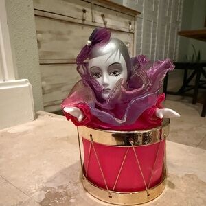Vintage Harlequin Jester Porcelain Clown in drum Animated Music Box